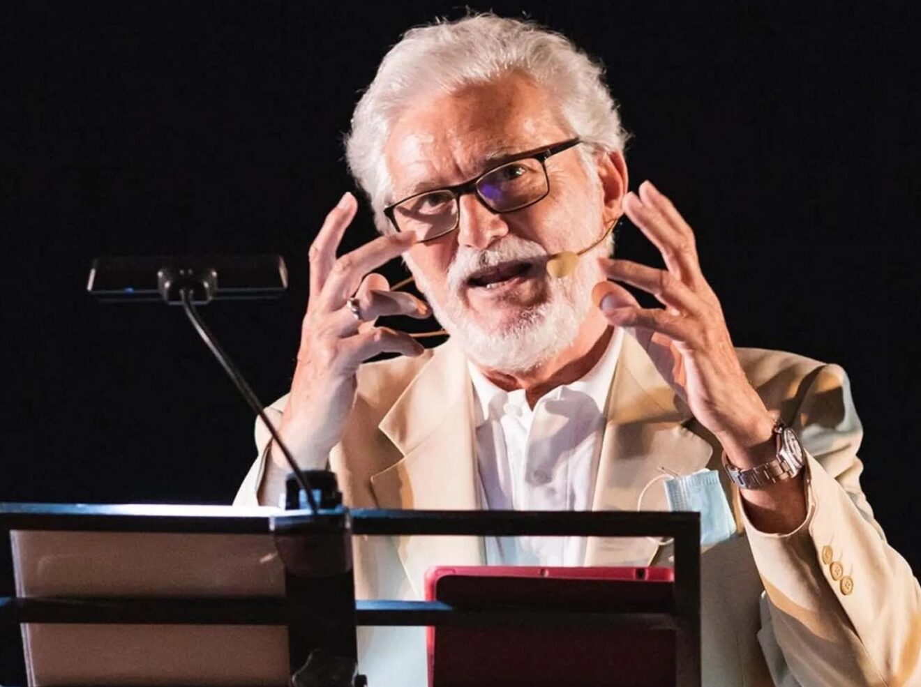 Speciale Roberto Pazzi: Il mio amico Bob. Un ritratto