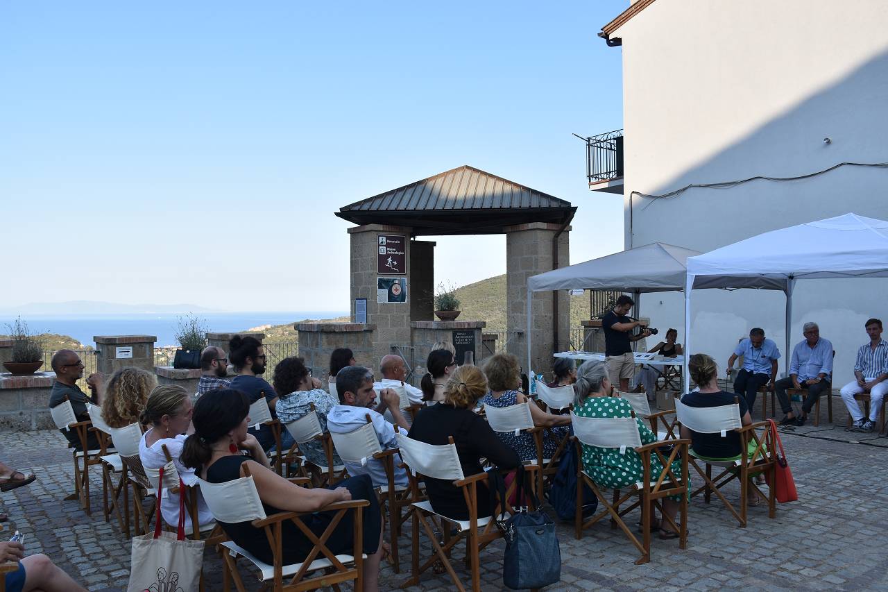 Laboratori Poesia e Laboratori critici a Elba Book Festival 2022 10